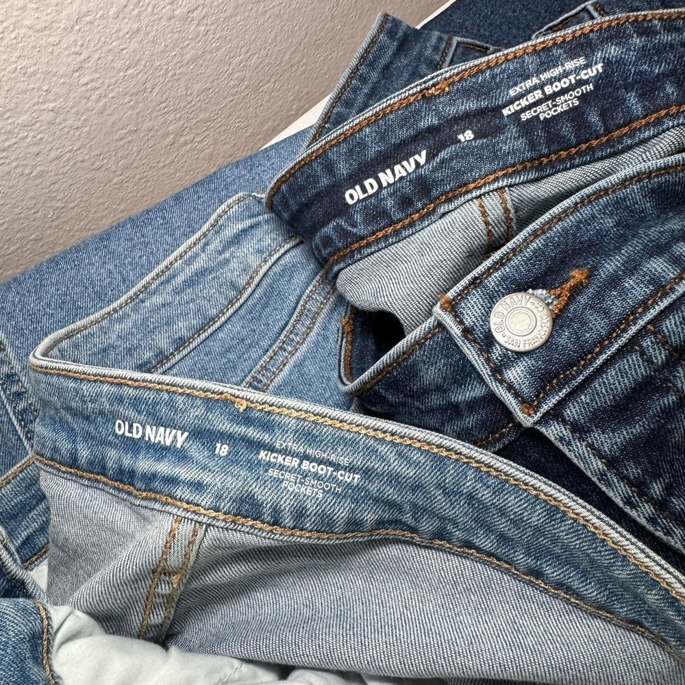 Old Navy Extra High-Rise Kicker Boot-Cut Secret-Slim Pockets Lot Of 2 SZ 18 NWT - Picture 6 of 15